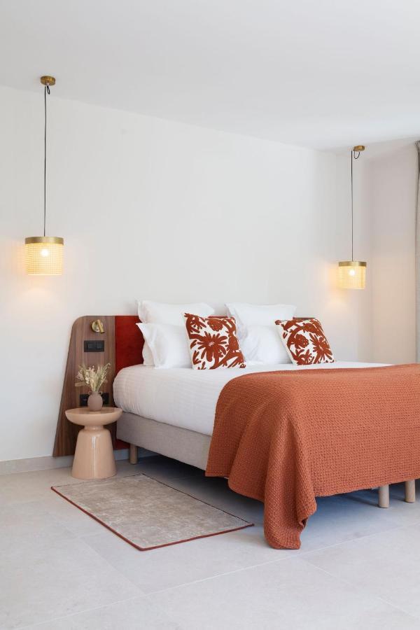 Hotel Et Restaurant La Bastide Bourrelly - Mathias Dandine 卡布列斯 外观 照片