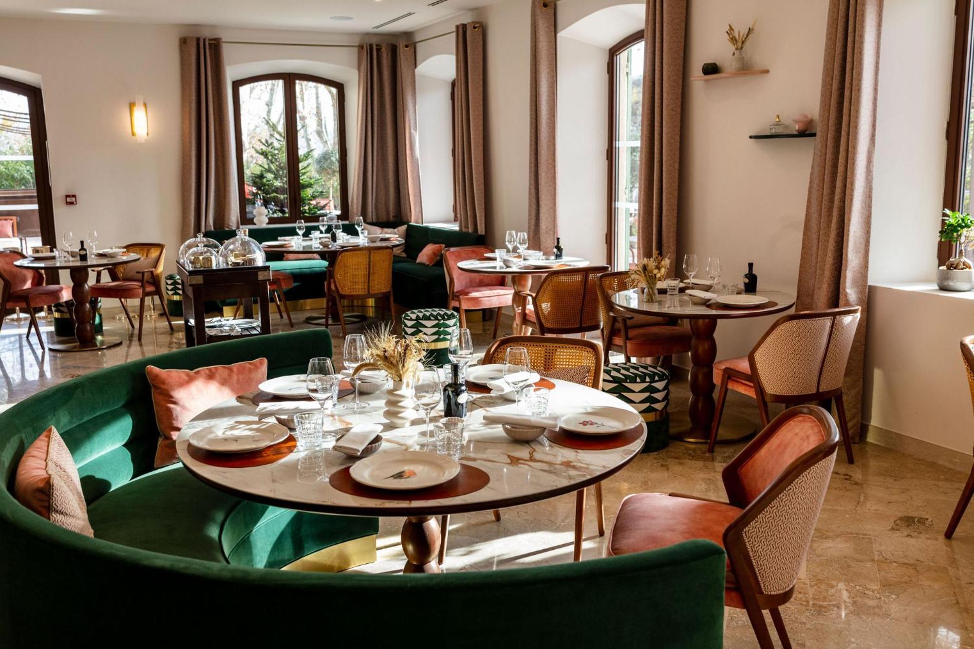 Hotel Et Restaurant La Bastide Bourrelly - Mathias Dandine 卡布列斯 外观 照片